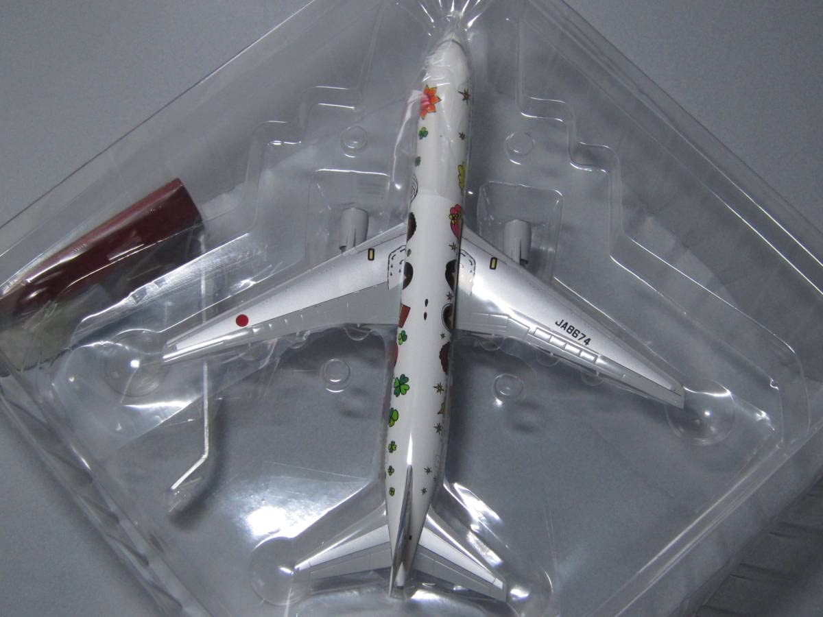 Amazon.co.jp: ANA JA8674 ゆめジェット 特別塗装機NH20057 1